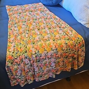 LuLaRoe Maxi Skirt in Vibrant Floral Pattern